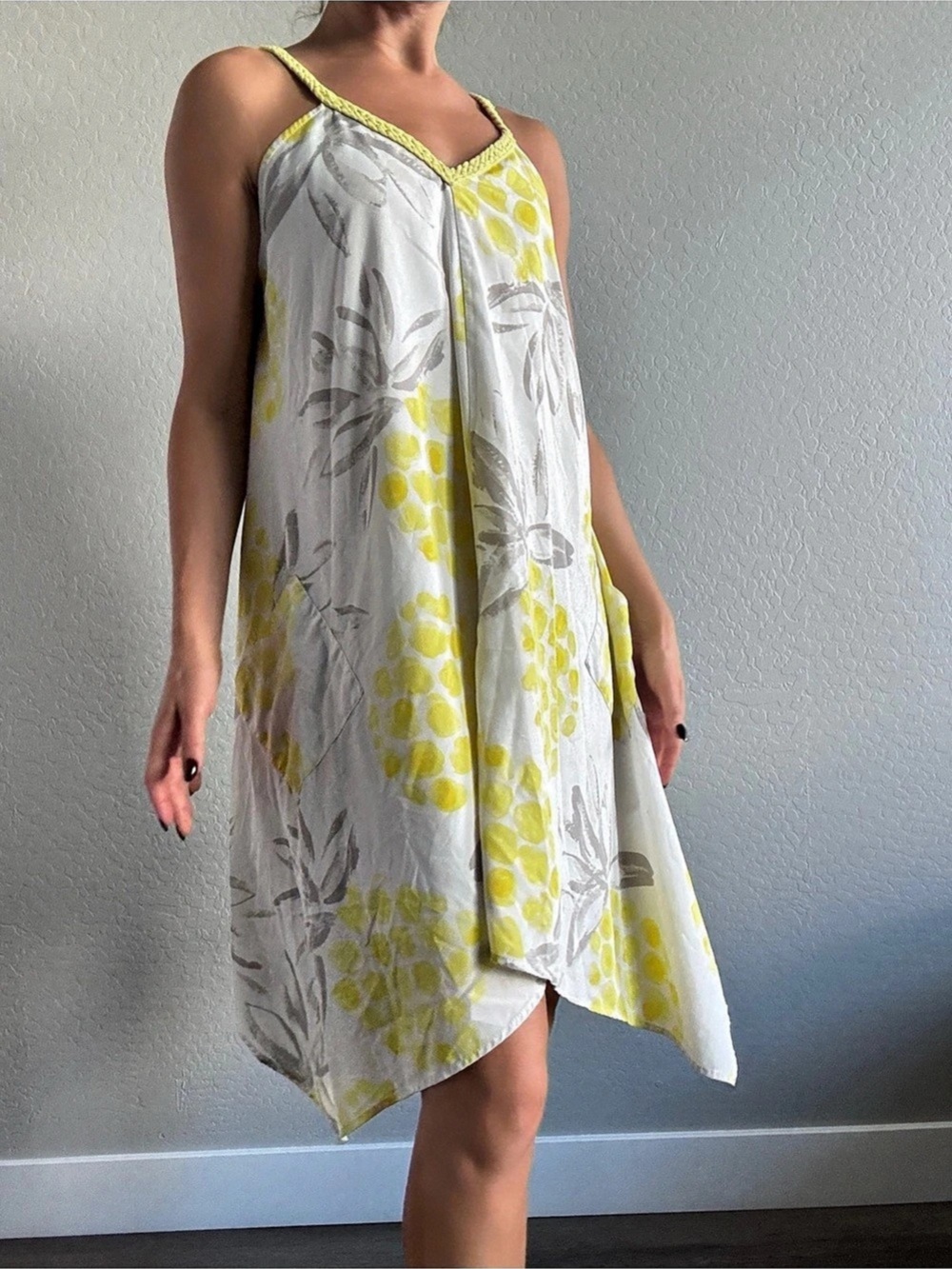 Pineapple Midi Dress Floral Mini Dress in White & Yellow